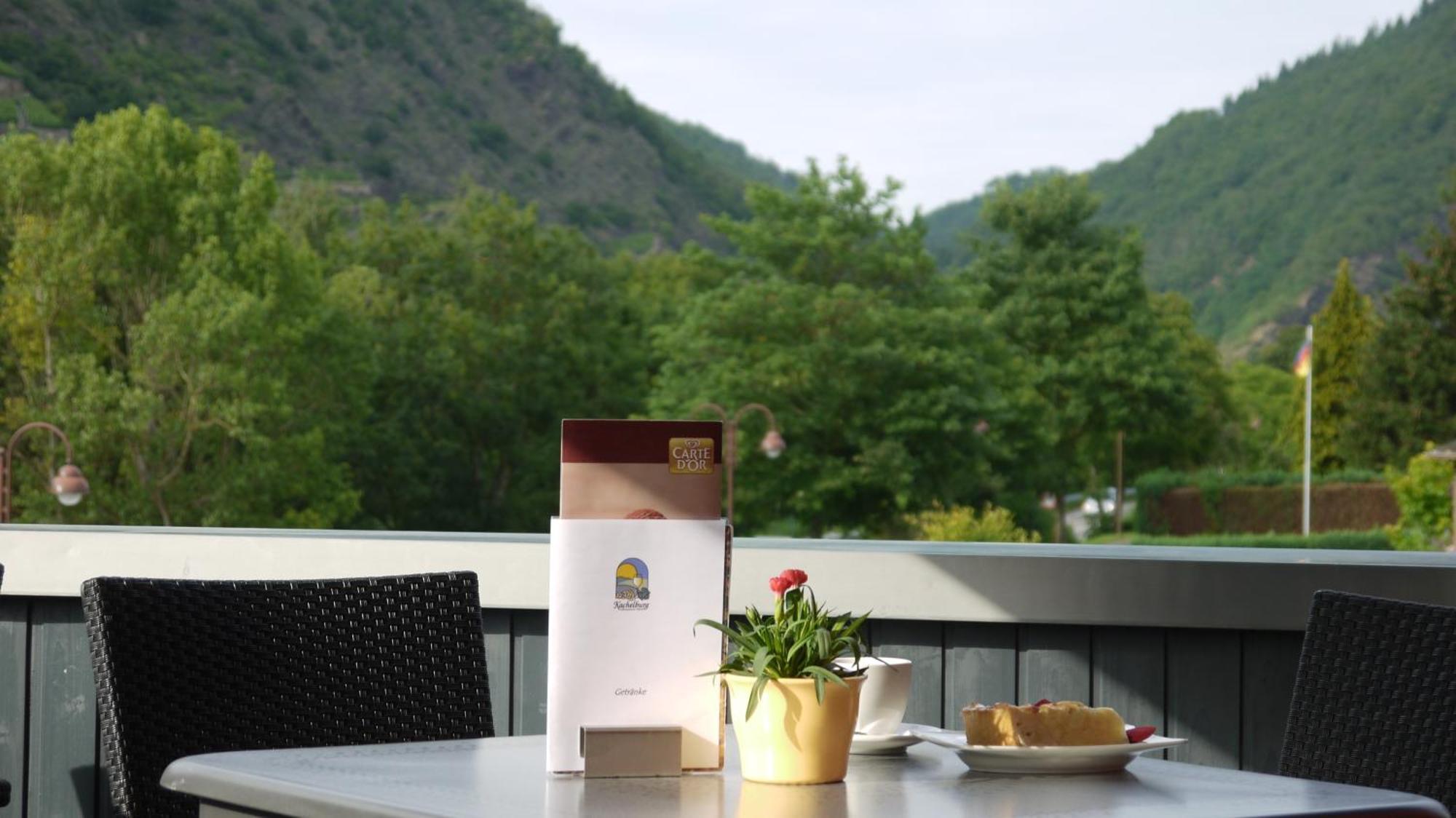 Hotel-Garni-Kachelburg Dieblich Exteriör bild