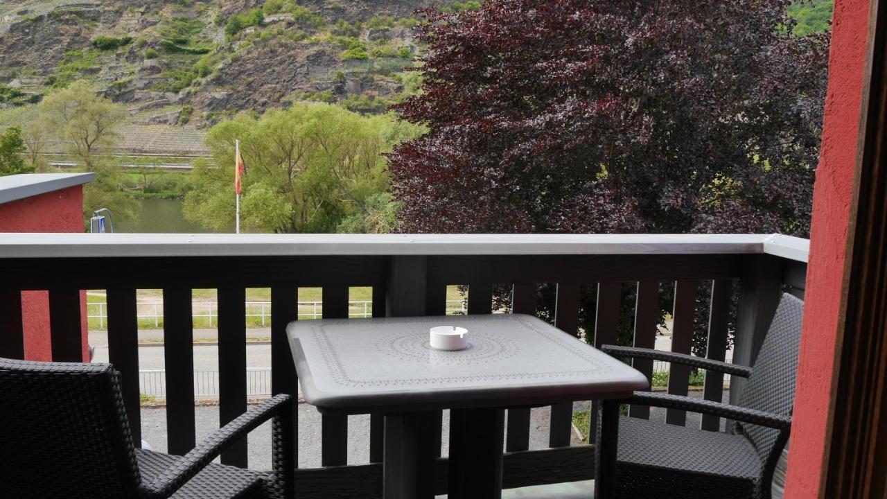 Hotel-Garni-Kachelburg Dieblich Exteriör bild